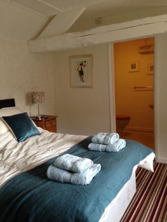 The Royal Oak Burford Bed & Breakfast Room photo
